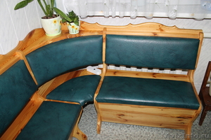 Угловой диван, стол (деревянный) - Изображение #4, Объявление #727670